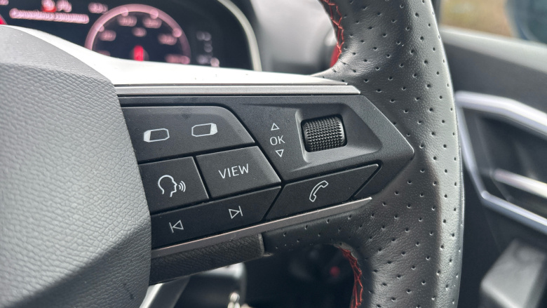 SEAT Arona 1.0 TSI 110 FR Sport 5dr DSG Petrol Hatchback